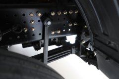 陕汽德龙M5000E 4X2 纯电动厢式载货车 600kWh