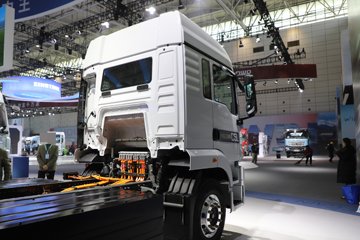 �����ǵ¿�C5L ȫ��֮�� 4X2 9.6�״��綯��ʽ�ػ��� ����ʱ��352kWhͼƬ