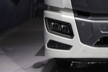 �����ǵ¿�C5L ȫ��֮�� 4X2 9.6�״��綯��ʽ�ػ��� ����ʱ��352kWhͼƬ