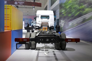 �����ǵ¿�C5L ȫ��֮�� 4X2 9.6�״��綯��ʽ�ػ��� ����ʱ��352kWhͼƬ
