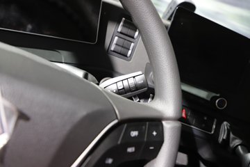�����ǵ¿�C5L ȫ��֮�� 4X2 9.6�״��綯��ʽ�ػ��� ����ʱ��352kWhͼƬ