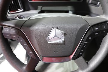 �����ǵ¿�C5L ȫ��֮�� 4X2 9.6�״��綯��ʽ�ػ��� ����ʱ��352kWhͼƬ