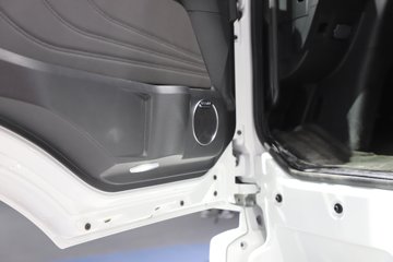 �����ǵ¿�C5L ȫ��֮�� 4X2 9.6�״��綯��ʽ�ػ��� ����ʱ��352kWhͼƬ
