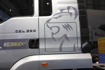 �����ǵ¿�C5L 390���� 4X2 AMT�Զ��� 6.9����س�ͼƬ