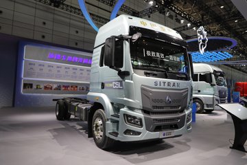 重汽汕德卡C5L 390马力 4X2 AMT自动档 6.9米冷藏车