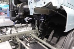 重汽汕德卡C5L 390马力 4X2 AMT自动档 6.9米冷藏车