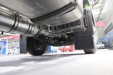 �����ǵ¿�C5L 390���� 4X2 AMT�Զ��� 6.9����س�ͼƬ