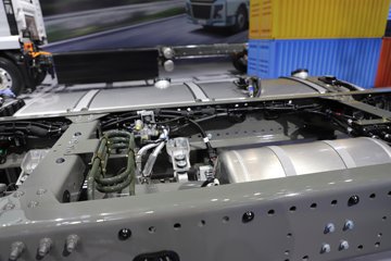 �����ǵ¿�C5L 390���� 4X2 AMT�Զ��� 6.9����س�ͼƬ