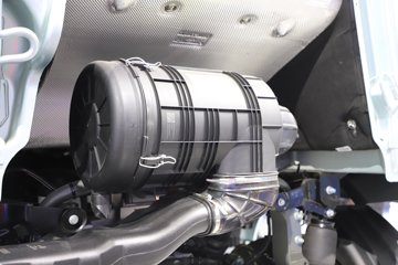 �����ǵ¿�C5L 390���� 4X2 AMT�Զ��� 6.9����س�ͼƬ