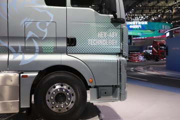 �����ǵ¿�SITRAK C9H 620���� 6X4 �й�����14�� AMT�Զ��� ǣ����ͼƬ