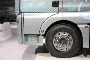 �����ǵ¿�SITRAK C9H 620���� 6X4 �й�����14�� AMT�Զ��� ǣ����ͼƬ