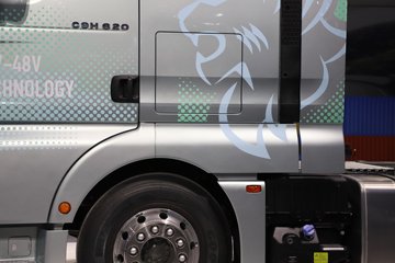 �����ǵ¿�SITRAK C9H 620���� 6X4 �й�����14�� AMT�Զ��� ǣ����ͼƬ