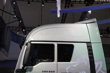 �����ǵ¿�SITRAK C9H 620���� 6X4 �й�����14�� AMT�Զ��� ǣ����ͼƬ