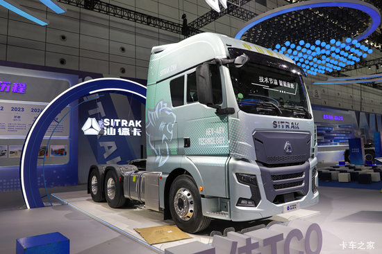 �����ǵ¿�SITRAK C9H 620���� 6X4 �й�����14�� AMT�Զ��� ǣ����