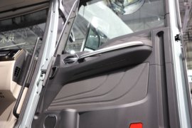 SITRAK C9H&nbsp;牵引车驾驶室                                               图片