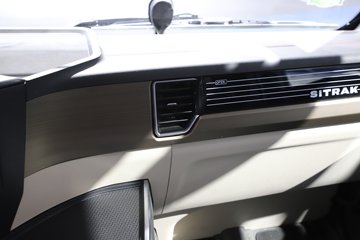 �����ǵ¿�SITRAK C9H 620���� 6X4 �й�����14�� AMT�Զ��� ǣ����ͼƬ