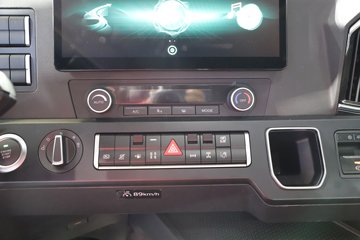 �����ǵ¿�SITRAK C9H 620���� 6X4 �й�����14�� AMT�Զ��� ǣ����ͼƬ