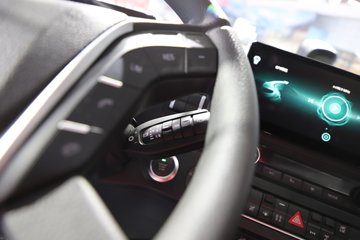 �����ǵ¿�SITRAK C9H 620���� 6X4 �й�����14�� AMT�Զ��� ǣ����ͼƬ