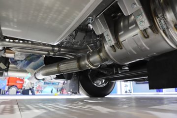 �����ǵ¿�SITRAK C9H 620���� 6X4 �й�����14�� AMT�Զ��� ǣ����ͼƬ