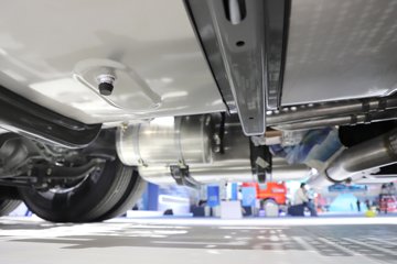 �����ǵ¿�SITRAK C9H 620���� 6X4 �й�����14�� AMT�Զ��� ǣ����ͼƬ