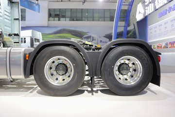 �����ǵ¿�SITRAK C9H 620���� 6X4 �й�����14�� AMT�Զ��� ǣ����ͼƬ