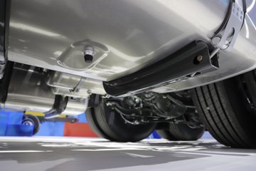 �����ǵ¿�SITRAK C9H 620���� 6X4 �й�����14�� AMT�Զ��� ǣ����ͼƬ