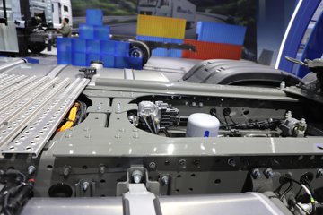 �����ǵ¿�SITRAK C9H 620���� 6X4 �й�����14�� AMT�Զ��� ǣ����ͼƬ