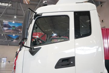 �������KR 8X4 ���綯��ʽ�ػ��� ����ʱ��352kWhͼƬ