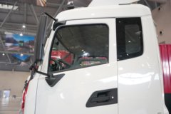 东风天锦KR 8X4 纯电动厢式载货车 宁德时代352kWh