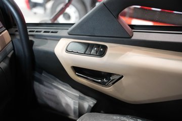 �������KR 8X4 ���綯��ʽ�ػ��� ����ʱ��352kWhͼƬ