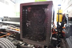 东风天锦KR 8X4 纯电动厢式载货车 宁德时代352kWh