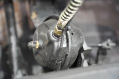 东风天锦KR 8X4 纯电动厢式载货车 宁德时代352kWh