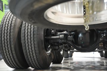 �������KR 8X4 ���綯��ʽ�ػ��� ����ʱ��352kWhͼƬ