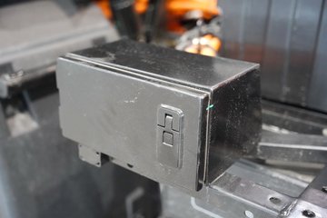 �������KR 8X4 ���綯��ʽ�ػ��� ����ʱ��352kWhͼƬ