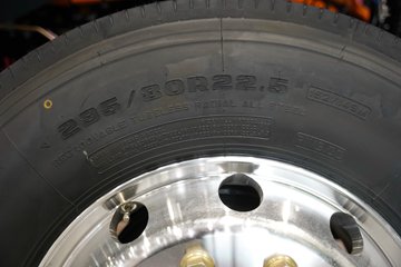 �������KR 8X4 ���綯��ʽ�ػ��� ����ʱ��352kWhͼƬ