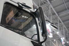 东风天锦KR PLUS 8X4 纯电动厢式载货车 宁德时代400kWh