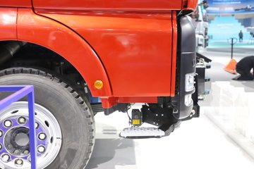 �����ǵ¿�SITRAK G7S ȫ��֮�� 15.3L���� 620���� 6X4 �й�����16�� ǣ����ͼƬ