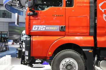 �����ǵ¿�SITRAK G7S ȫ��֮�� 15.3L���� 620���� 6X4 �й�����16�� ǣ����ͼƬ