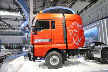 �����ǵ¿�SITRAK G7S ȫ��֮�� 15.3L���� 620���� 6X4 �й�����16�� ǣ����ͼƬ