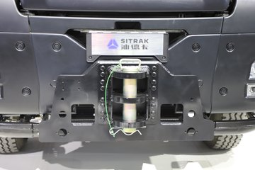 �����ǵ¿�SITRAK G7S ȫ��֮�� 15.3L���� 620���� 6X4 �й�����16�� ǣ����ͼƬ