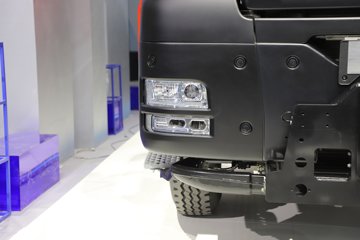 �����ǵ¿�SITRAK G7S ȫ��֮�� 15.3L���� 620���� 6X4 �й�����16�� ǣ����ͼƬ