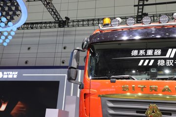 �����ǵ¿�SITRAK G7S ȫ��֮�� 15.3L���� 620���� 6X4 �й�����16�� ǣ����ͼƬ