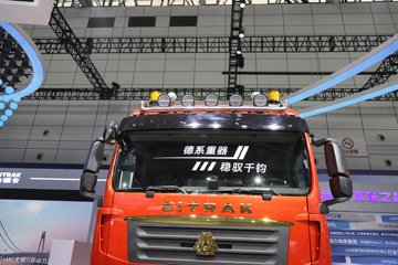 �����ǵ¿�SITRAK G7S ȫ��֮�� 15.3L���� 620���� 6X4 �й�����16�� ǣ����ͼƬ