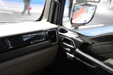 �����ǵ¿�SITRAK G7S ȫ��֮�� 15.3L���� 620���� 6X4 �й�����16�� ǣ����ͼƬ