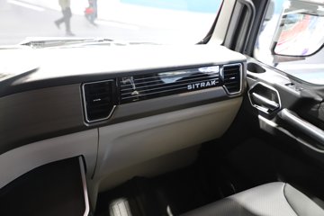 �����ǵ¿�SITRAK G7S ȫ��֮�� 15.3L���� 620���� 6X4 �й�����16�� ǣ����ͼƬ