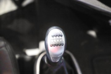 �����ǵ¿�SITRAK G7S ȫ��֮�� 15.3L���� 620���� 6X4 �й�����16�� ǣ����ͼƬ