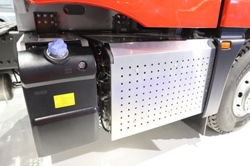 �����ǵ¿�SITRAK G7S ȫ��֮�� 15.3L���� 620���� 6X4 �й�����16�� ǣ����ͼƬ