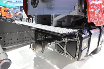 �����ǵ¿�SITRAK G7S ȫ��֮�� 15.3L���� 620���� 6X4 �й�����16�� ǣ����ͼƬ