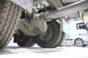 �����ǵ¿�SITRAK G7S ȫ��֮�� 15.3L���� 620���� 6X4 �й�����16�� ǣ����ͼƬ