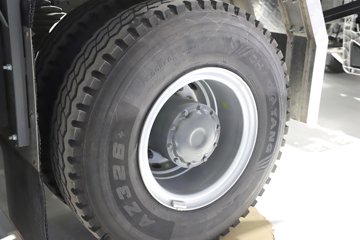 �����ǵ¿�SITRAK G7S ȫ��֮�� 15.3L���� 620���� 6X4 �й�����16�� ǣ����ͼƬ